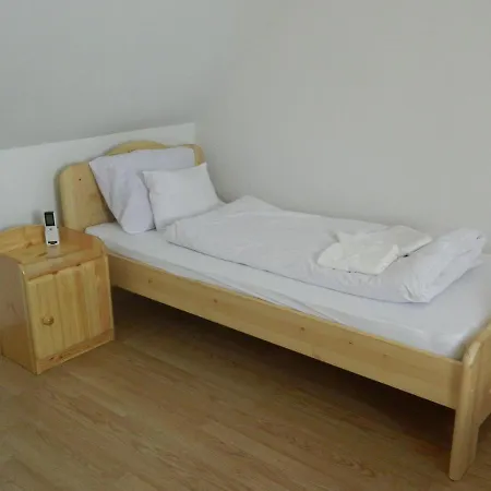 Apartment Familia-pelso Apartmanhaz Zamárdi