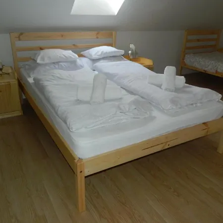 アパート Familia-pelso Apartmanhaz