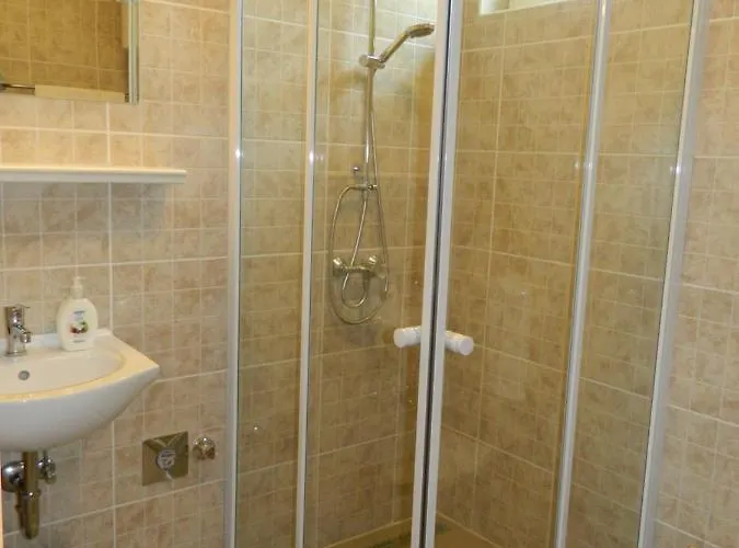 Família-pelso Appartamento