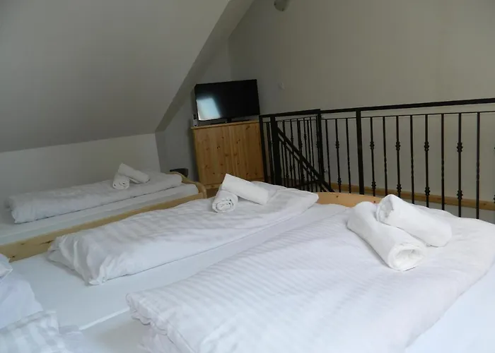 Familia-pelso Apartmanhaz